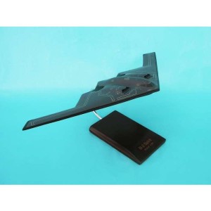 レジン製完成品 1/150 B-2 ステルス爆撃機 (B5215)【送料無料】